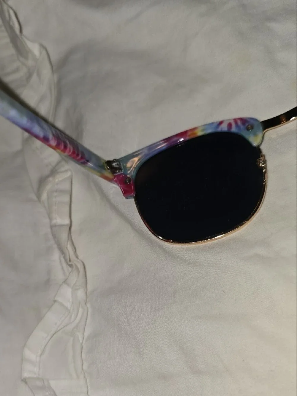 N/A round sunglasses